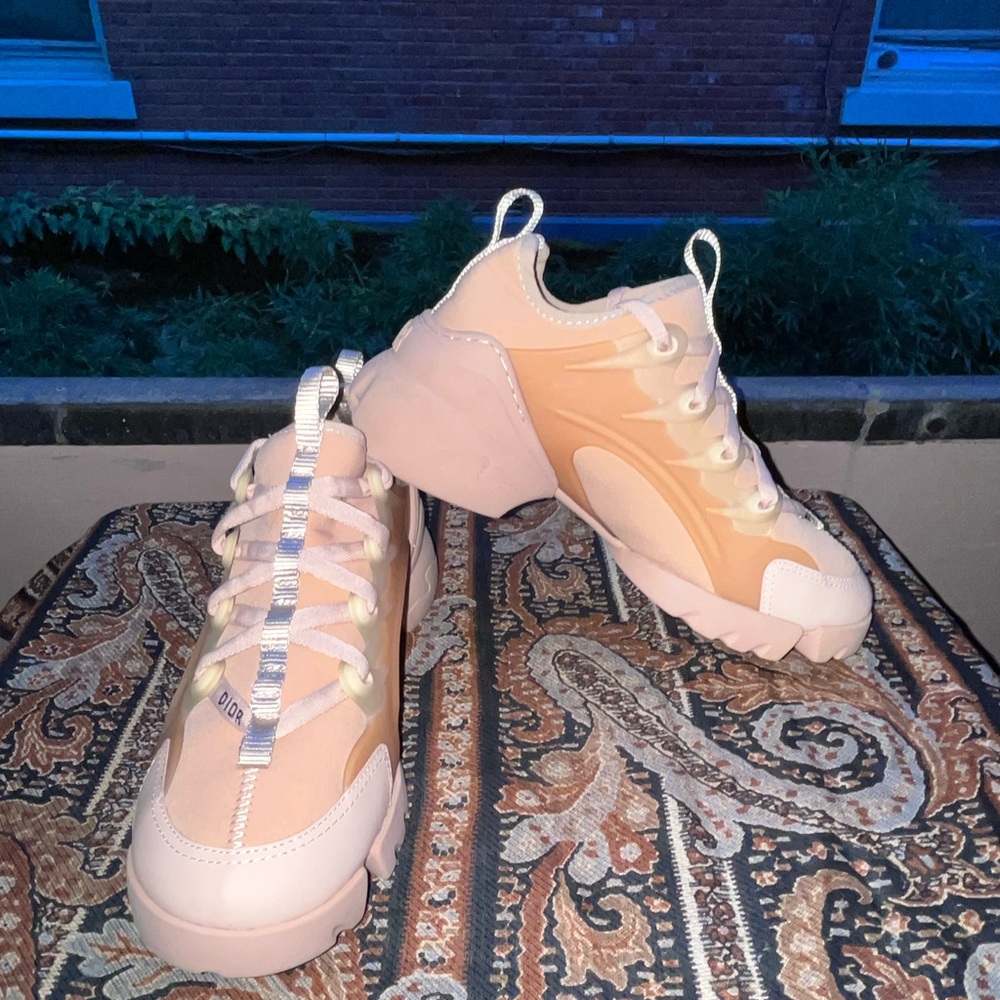 SOLD* Authentic DIOR D- Connect Sneakers
